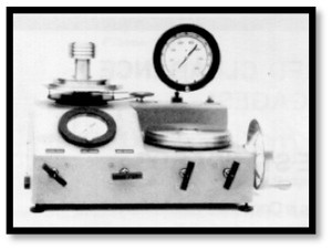 DWT-25 KG Deadweight Tester-Image