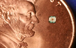 Market-Leading Compact SMD RGB LED Package Size -Image