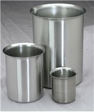 STAINLESS STEEL BEAKER with Spout...Cynmar Corp-Image