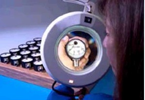 Bourdon tube pressure gauges-Image