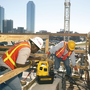 Concrete Stressing Equipment-Image