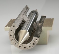 Spatial Combining Ultra Broadband Technology-Image