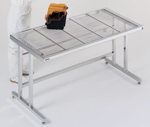 Clean Benches/Tables-Image