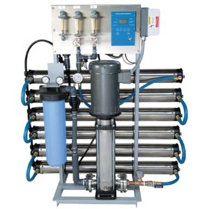 Is Your Water Better than Bottled?-Image
