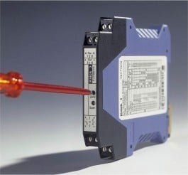 Universal Signal Isolation and Conversion - P27000-Image