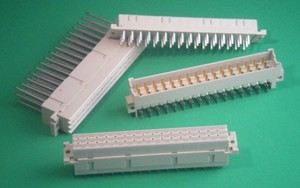 48 Pin F Series DIN - rated at 6/pin-Image