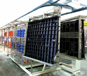 Environmentally Safe Cleaning of Pallets -Image