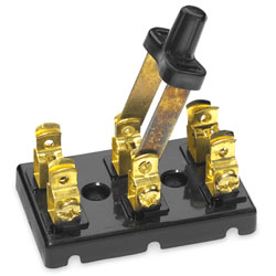 Double throw switch image