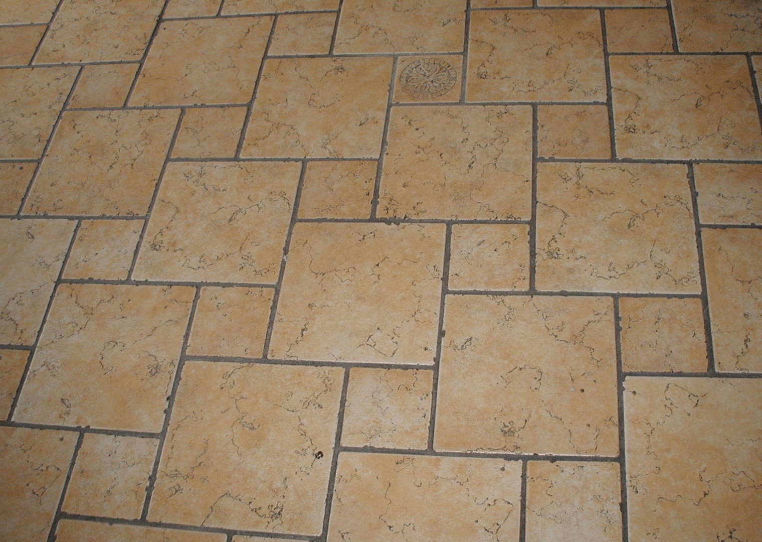 Ceramic tile