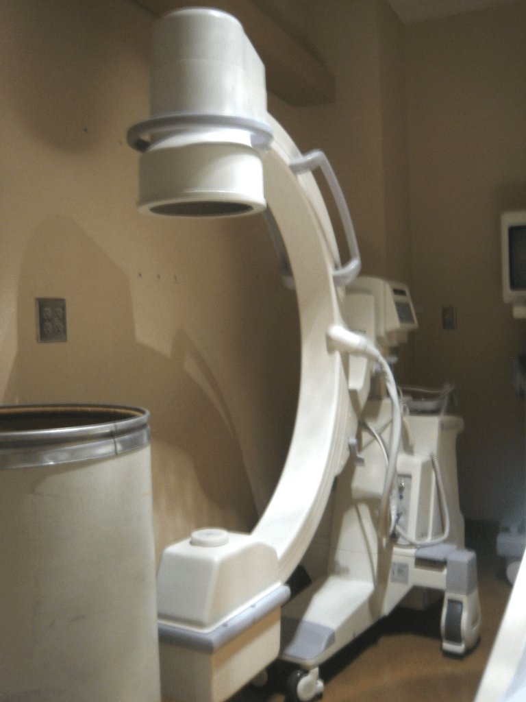 X-ray instruments and X-ray systems