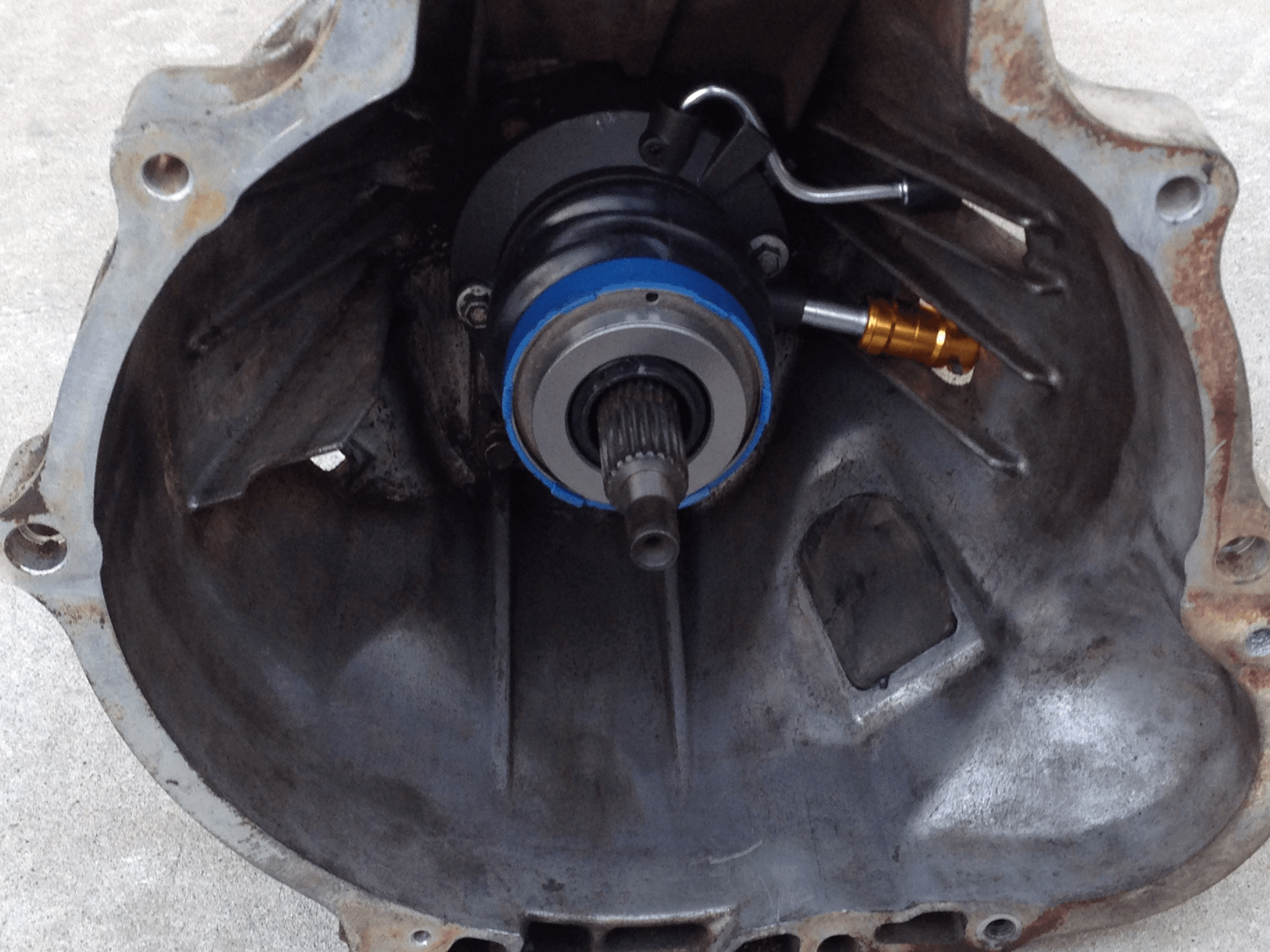 Hydraulic clutch and brake assembly