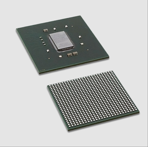 XC5VLX30 FPGA High-Performance Logic-Image