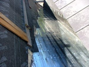 Invizimelt Invisible Roof & Deck De-icing System -Image