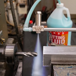 1/8 NPT Siphon Fed No Drip Nozzle-Image