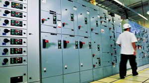 Repair or replace your switchgear lineup?-Image