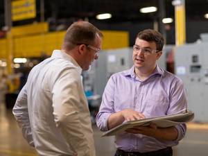 CATERPILLAR DEPLOYS NEW TEAM OF ENGINEERS-Image