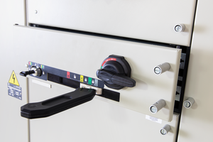 Improve Safety with Allen-Bradley MCCs-Image