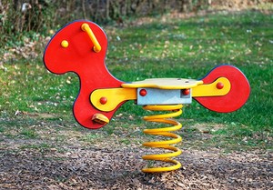 Playground Equipment Springs Features-Image