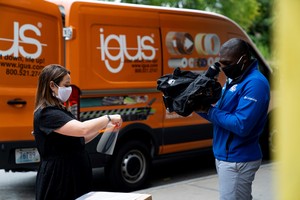 igus donates face shields to RI and FL schools-Image