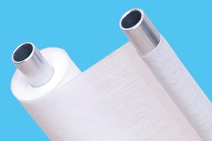 Technical cleaning and oiling webs -Image
