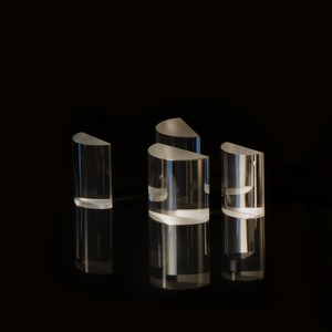 Custom convex cylinder lenses -Image