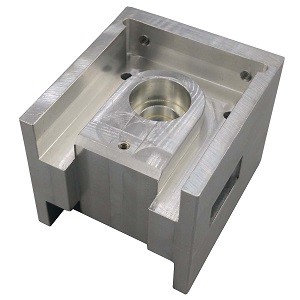 Precision CNC machining and surface finish-Image