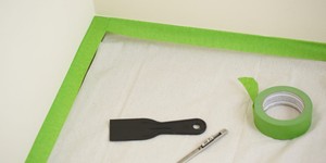 How do I protect floors when painting?-Image