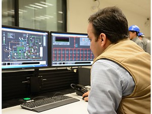 THE POWER TO DRIVE FUEL COSTS DOWN, PERFORMANCE UP-Image
