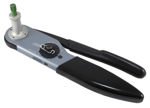 DEUTSCH Contact Crimping Made Easy-Image