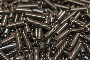 Ultra Precision Extension Springs-Image