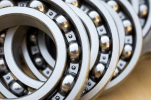 Cleaning high-precision electronic components -Image