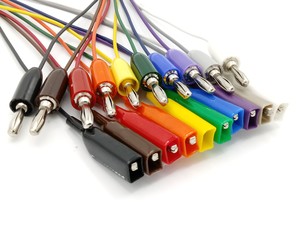 E-Z-Hook Alligator Clip to Standard Banana Plug-Image