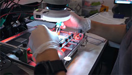 Shrimp-inspired imager zeros in on cancer cells