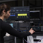 4-channel signal generator for wideband multichannel applications
